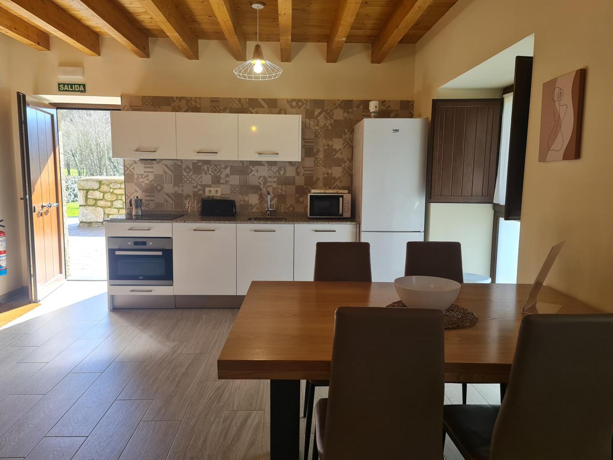 Complejo Rural El Cerradon Guest House Alceda Exterior photo